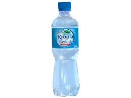 Woda gazowana 0.5l